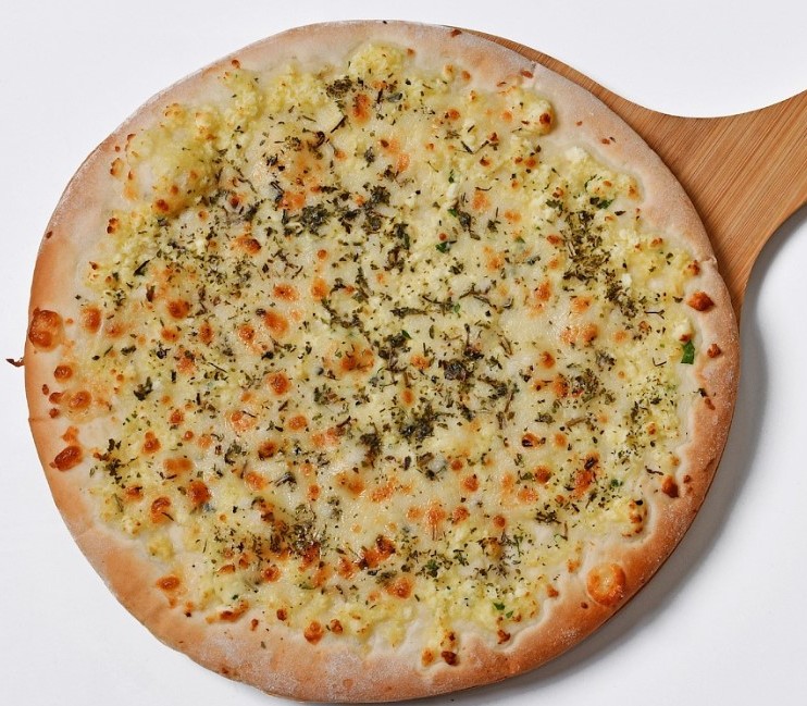 E'kaawy cheese with parsley